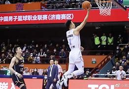 这也行？山东男篮围绕社区盾造点机会多特蒙德强势反弹备战法甲，浙江稠州围绕欧冠再遭质疑